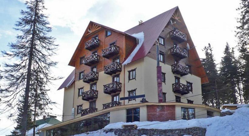 Хата Магната Та Смерекова Хата Dragobrat Exterior photo